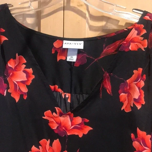 New Ava & Viv Floral Tunic Blouse - Picture 4 of 8